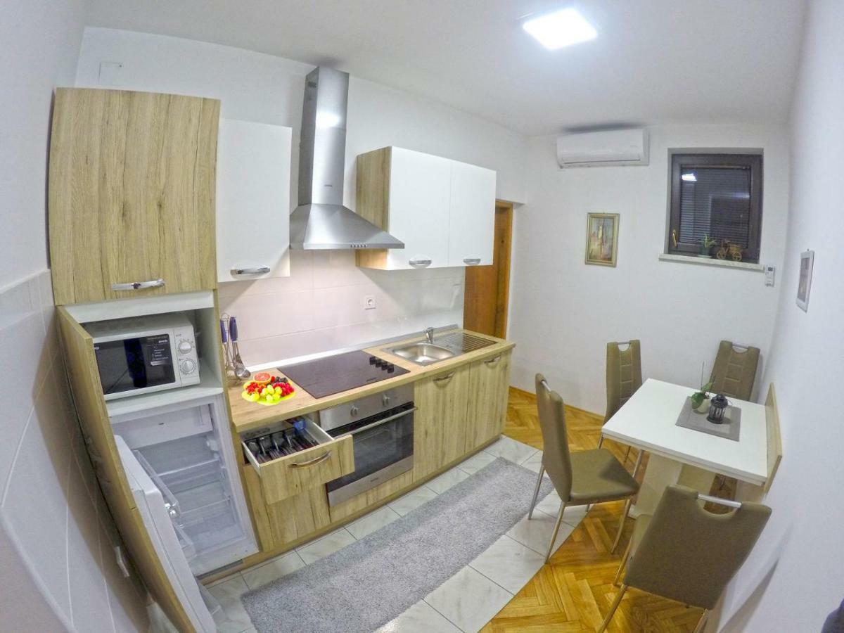 Apartmani Oletic 4* Sveti Martin Na Muri Extérieur photo